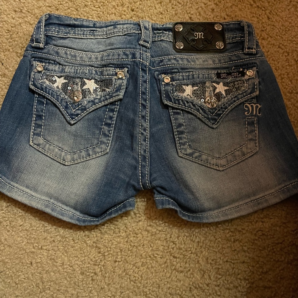 America miss me shorts size 14